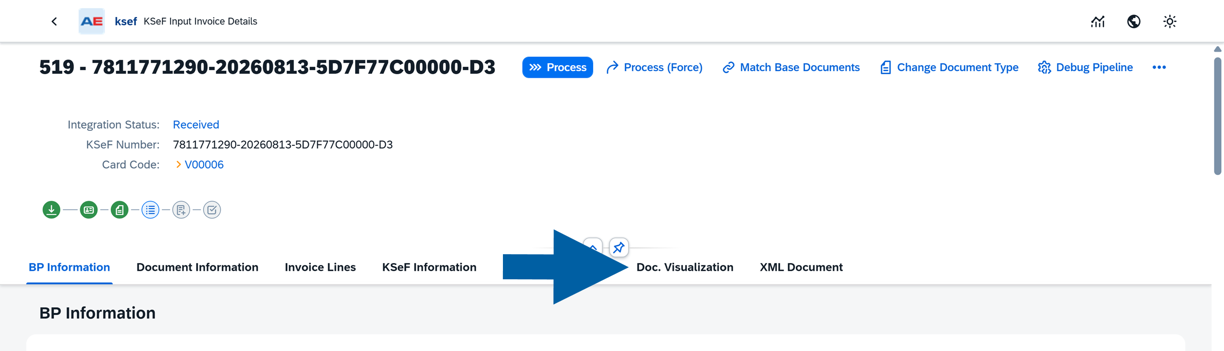 KSeF Input Invoice Details page showing invoice 519 - 7811771290-20260813-5D7F77C00000-D3 with Integration Status Received and Card Code V00006; the BP Information, Document Information, Invoice Lines, KSeF Information, Doc. Visualization, and XML Document tabs are visible, and a blue arrow points to the Doc. Visualization tab